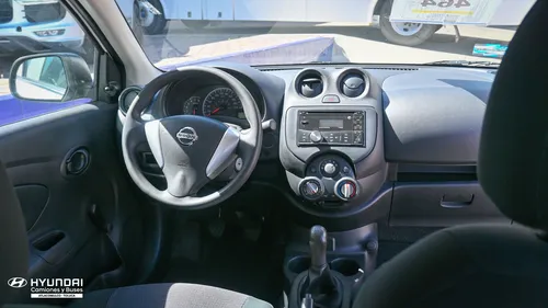 Nissan Versa 1.6 Drive Mt