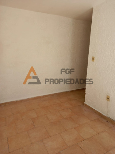 Alquiler Apartamento En Cerrito De La Victoria