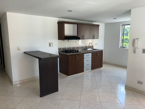 Oportunidad De Inversión Vendo Apartamento En El Barrio Obrero Bello