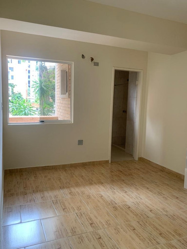 Imagen 4 de 7 de Apartamento En Venta Urb La Soledad