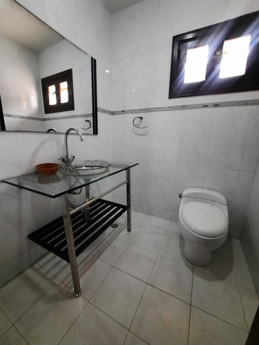 Yannet Inmuebles Vende Casa Calle Cerrada Trigal Norte
