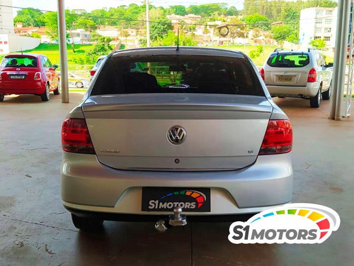 Imagem 6 de 15 de Volkswagen Voyage Comfortline 1.6 Prata 2011