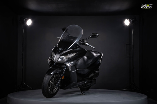 Kymco X-town 300