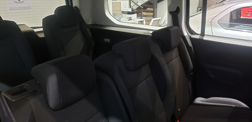 Imagen 6 de 11 de Peugeot Rifter Allure Pack 1.2 Puretech 130hp Aut 8vel 2022