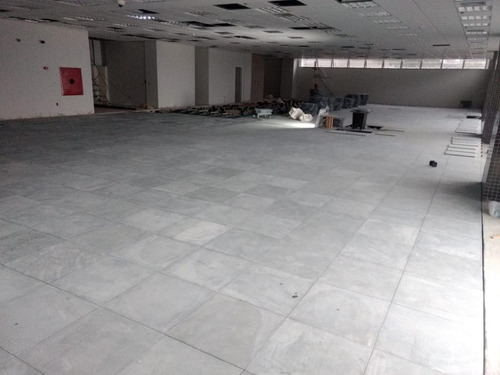 Imagem 9 de 10 de Pisos Elevados Em Ardósia