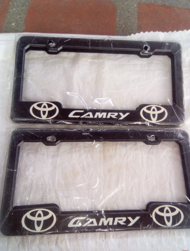Porta Placas Toyota Camry