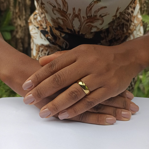 Imagem 2 de 5 de Aliança Casamento Banhada Ouro 18k Tradicional Anatomica