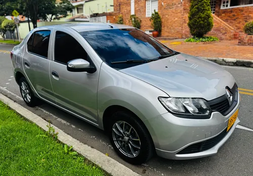 Renault Logan 1.6 Expression