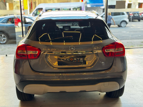 Mercedes-Benz Classe GLA 1.6 Style Turbo Flex 5p