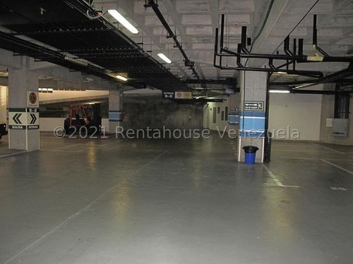 Imagen 6 de 12 de Galpón En Alquiler Código: 22-24626 Boleita Norte 04143448628