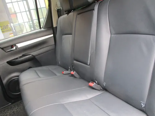 Toyota Hilux Srx 4x4 2800cc At Aa
