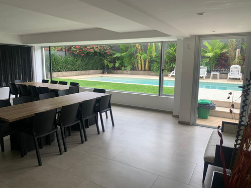 Departamento Monoambiente En Alquiler En Centro De Ituzaingo Norte