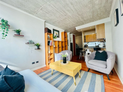 Depto En Venta De 2 Dorm. A Pasos Metro Hernando Magallanes