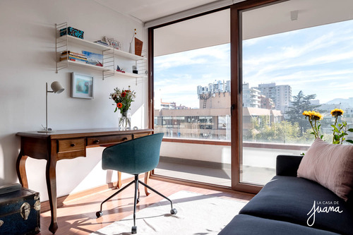Encanto Y Vista Inmejorable En Último Piso En Providencia