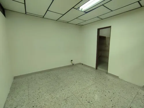 Local En Arriendo En El Centro/pereira (279062480).