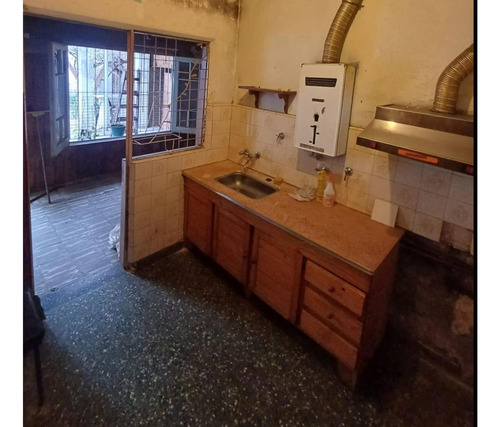 Casa Lote Propio En Esquina - Villa Luzuriaga