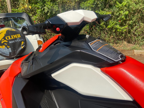 Jet Ski Sea Doo Spark 90hp 2up 70 Horas ( Com Carreta ) 2017