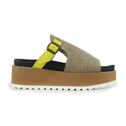 Sandalia Plataforma Velvet Yellow Cuero Alfonsina Multistore