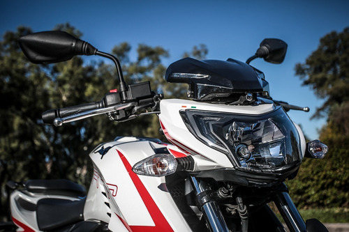 Imagen 2 de 9 de Tvs Rtr 200 Fi Color Blanco,oferta Daf Motorcycles.entga Ya