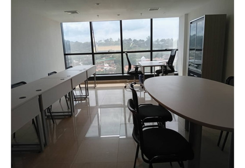 Alquiler Oficina En El Cc Paseo El Hatillo Lmls 011-25