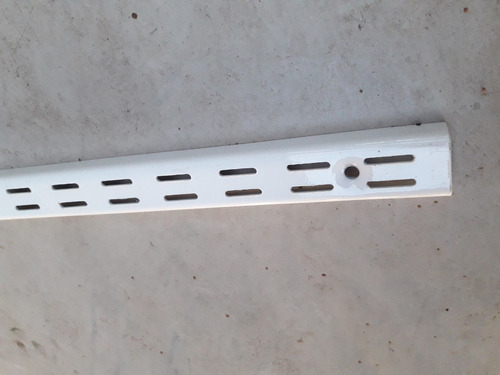 Imagen 3 de 8 de Riel Para Mensulas 1 Mts De Doble Enganche Nuevos Fuertes