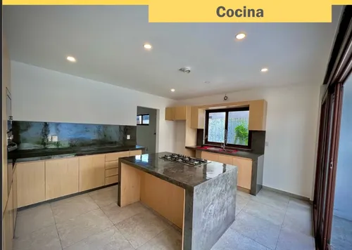 Venta Casa De Lagos Del Sol