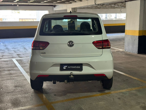 Volkswagen Fox 1.6 MSI TOTAL FLEX CONNECT 4P MANUAL