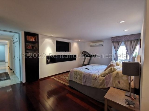 Imagen 11 de 22 de Mls. #22-22192 Hermoso Apartamento,espacioso, Con Claridad Natural Que Hace Sentir Un Hogar Cálido Y De Confort , Pisos De Mármol , Cocina Actualizada. Afm.