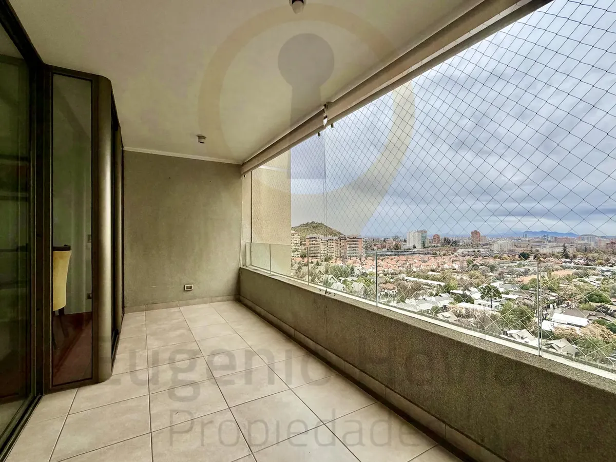 Imagen 3 de 26 de Moderno Departamento En Tabancura Con Las Hualtatas