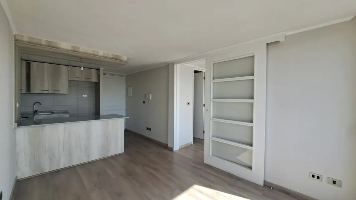 Imagen 4 de 11 de Dpto En Macul De Una Habitacion + Baño + Estacionamiento