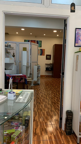 Hermosa Tienda Holistica En Lo Mejor De Barracas
