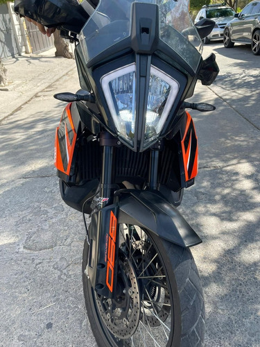 Ktm Adventure 890cc