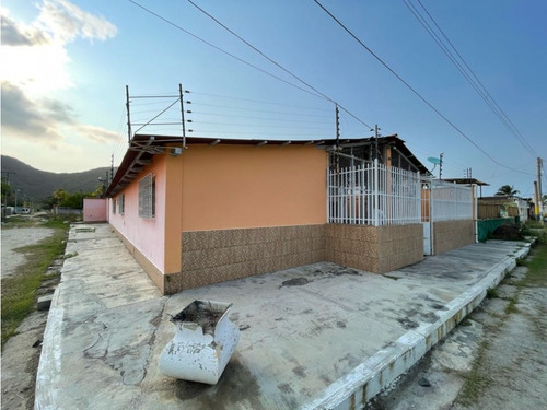 Bella Casa En Ocumare De La Costa El Playón Aragua