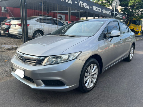 Honda Civic 1.8 Lxs Flex Aut. 4p