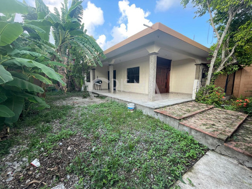 Casa En Venta En Banderas, Tuxpan, Ver