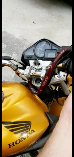 Imagem 8 de 11 de Honda Cb300 2012