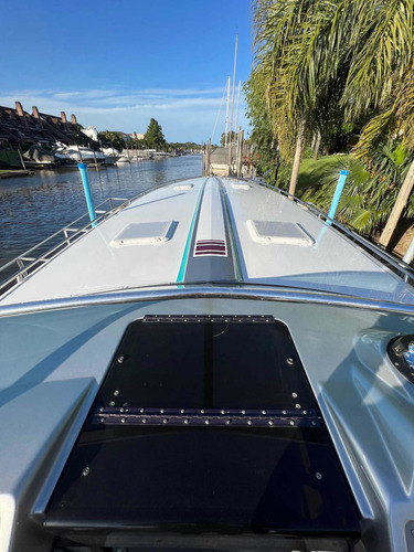 Lancha Formula 357 Sr1 Americana - Santana Yachts