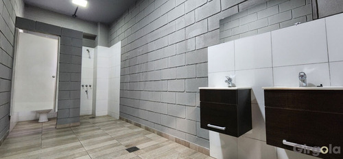 Alquiler Galpon 1.500m2 Moreno