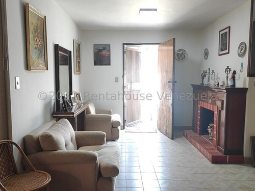 Imagen 3 de 14 de Casa En Venta Los Palos Grandes 22-24123 Wolfgang Liaz 0414-132-24-22 0412-582-01-12