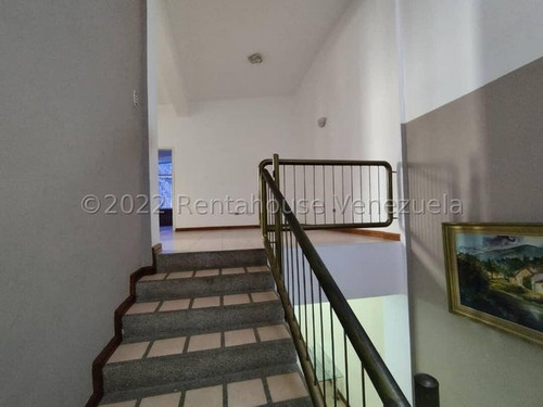 Hermosa Casa En Venta En La Unión, El Hatillo Lj 25-10885