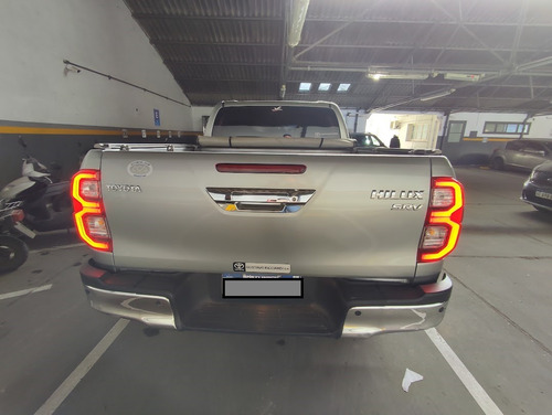 Toyota Hilux Pick-Up 2.8 Cd Srv 177cv 4x4 At
