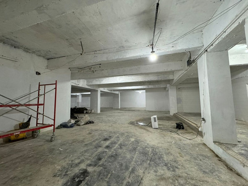 Local Comercial Alquiler Naco, Santo Domingo.
