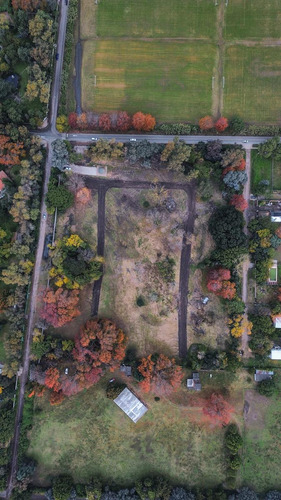 Terreno En Venta En Barrio Los Pinos Iii, Barrio Parque Yei Pora