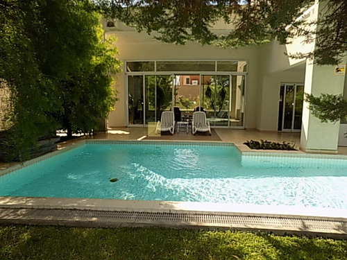 Imagen 4 de 24 de Venta De Casa De 4 Dormitorios En Boulevard Park