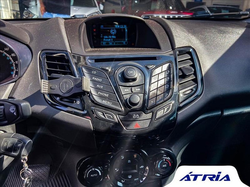 Imagem 11 de 14 de Ford Fiesta 1.6 Titanium Hatch 16v