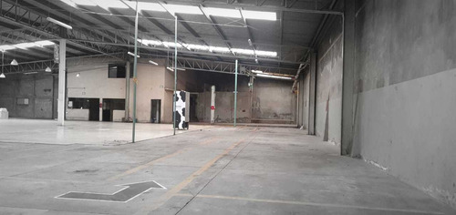 Imagen 8 de 13 de Local Comercial / Bodega En Renta Iztapalapa