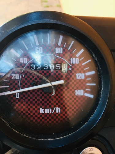 Imagen 3 de 3 de Moto Honda Cb1 125 Año 2015