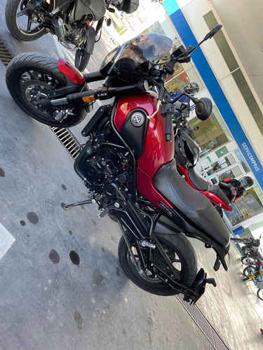 Imagen 7 de 16 de Benelli Leoncino 500