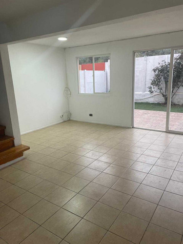 Oportunidad! Cómoda Casa 3d 3b 2e! (96119)