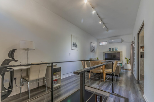 Venta P.h. 4 Ambientes, Con Patio, Quincho Y Terraza Propia. Barrio Flores. A Nuevo !!!